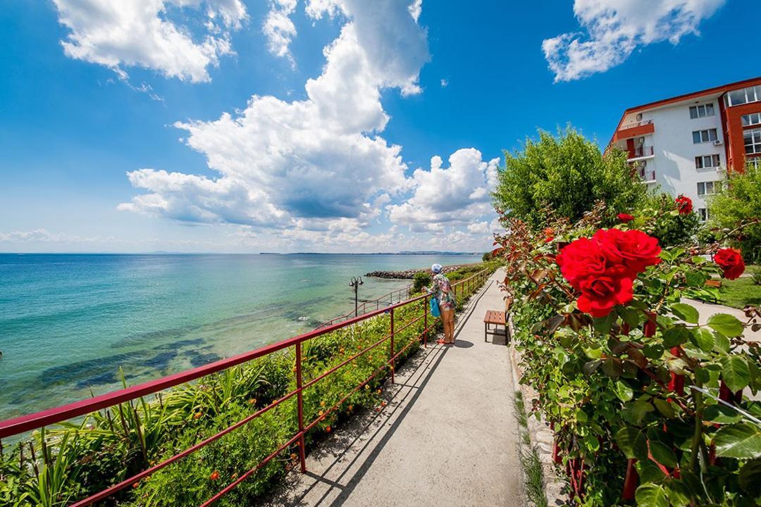 Panorama Marina Fort Beach - Premium Apartments Sea Viev Sveti Vlas Eksteriør billede