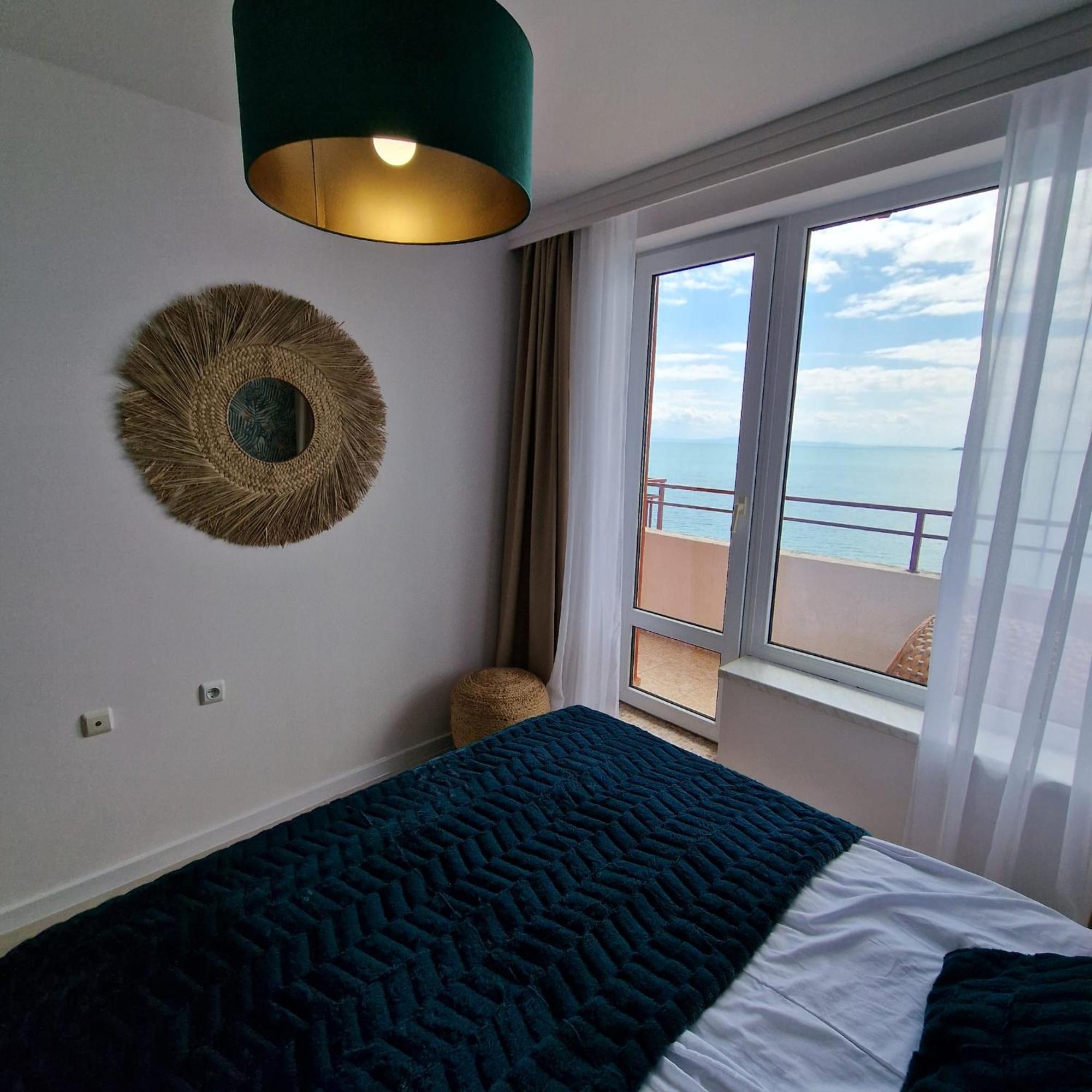 Panorama Marina Fort Beach - Premium Apartments Sea Viev Sveti Vlas Eksteriør billede
