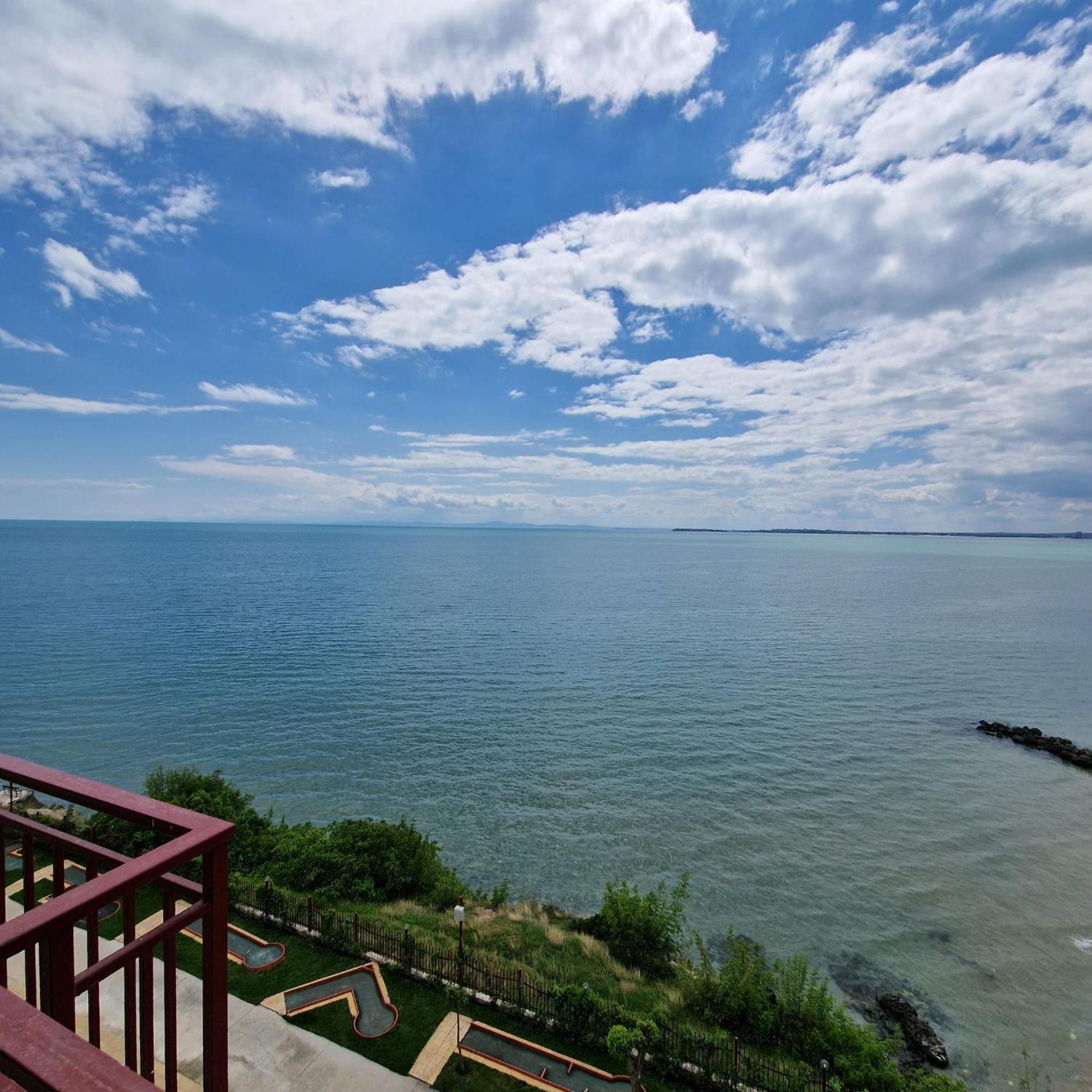 Panorama Marina Fort Beach - Premium Apartments Sea Viev Sveti Vlas Eksteriør billede